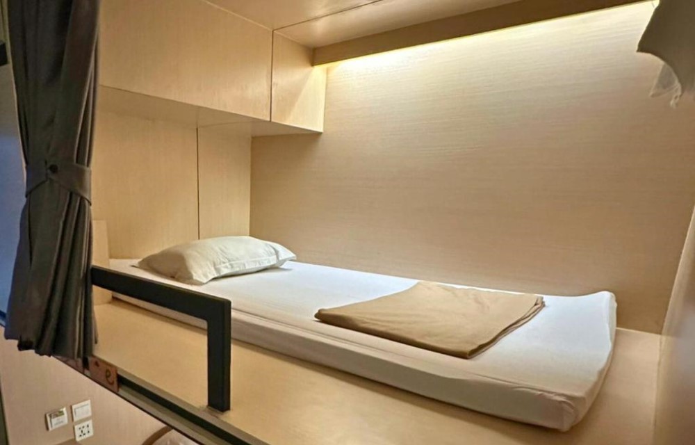 Bed in 6 Beds Female Dorm